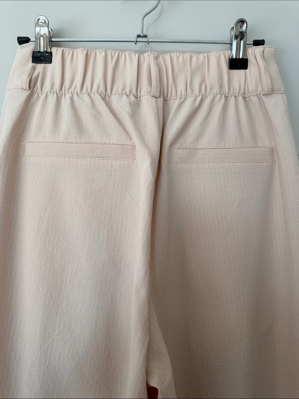 ALO Yoga High Waist Dreamscape Trouser in Macadamia- Tall - Picture 4 of 5